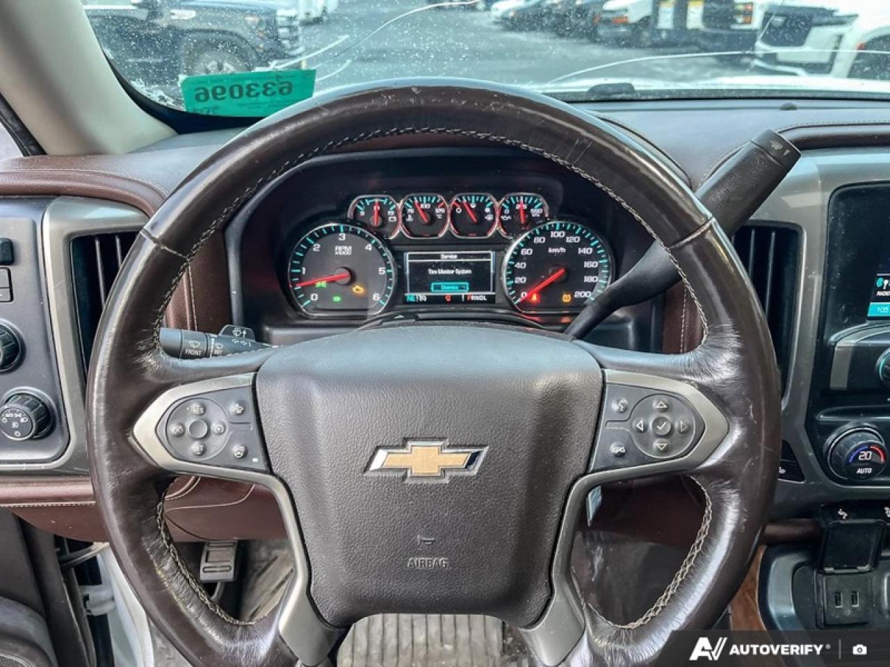 2018 Chevrolet Silverado 1500 High Country  HIGH COUNTRY, SUNROOF, 6.2 V8, LEATHER Photo