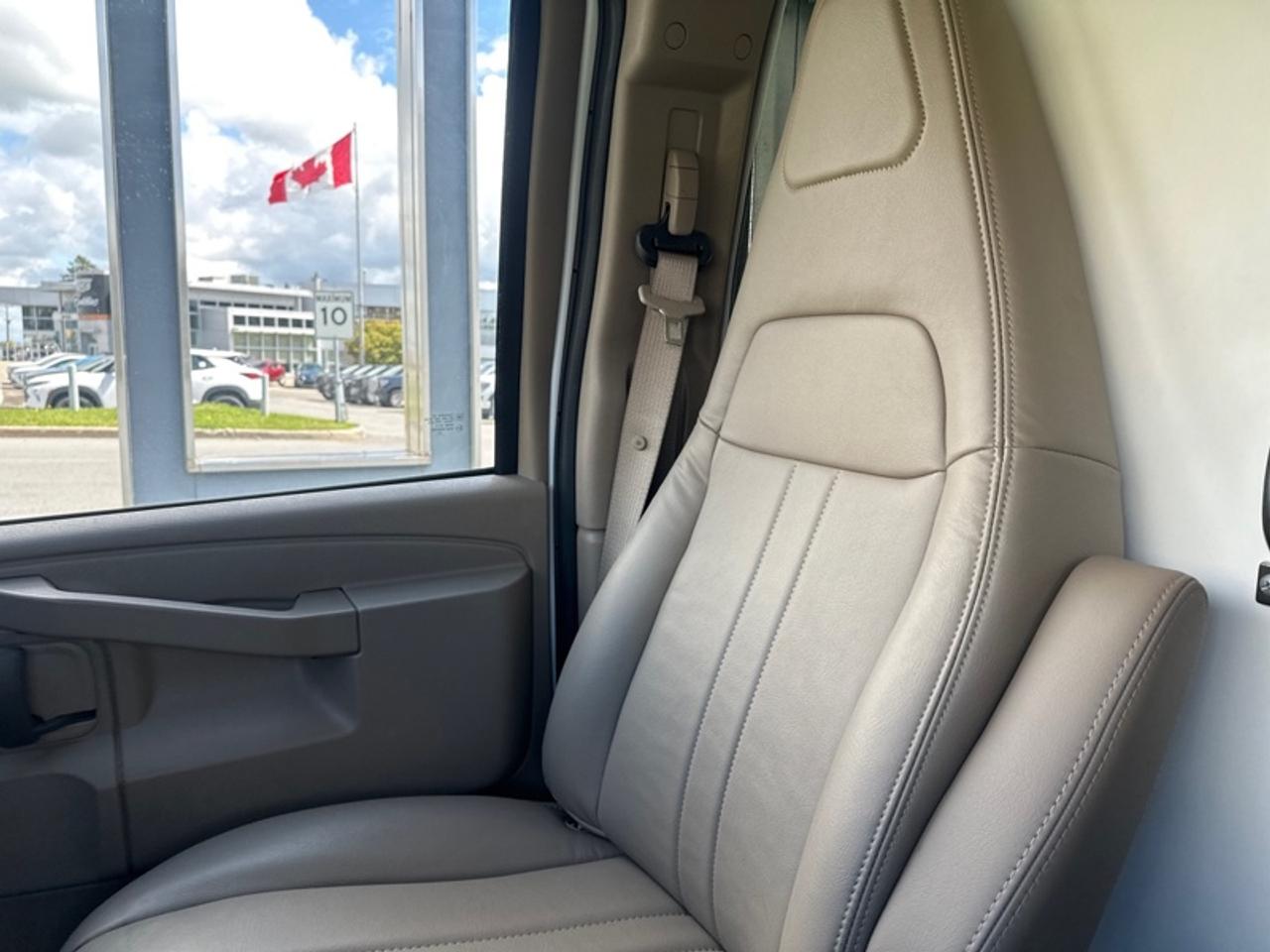 2025 Chevrolet Express Commercial Cutaway Van 159  EXPRESS 12 FOOT CUBE VAN 6.6 GAS Photo