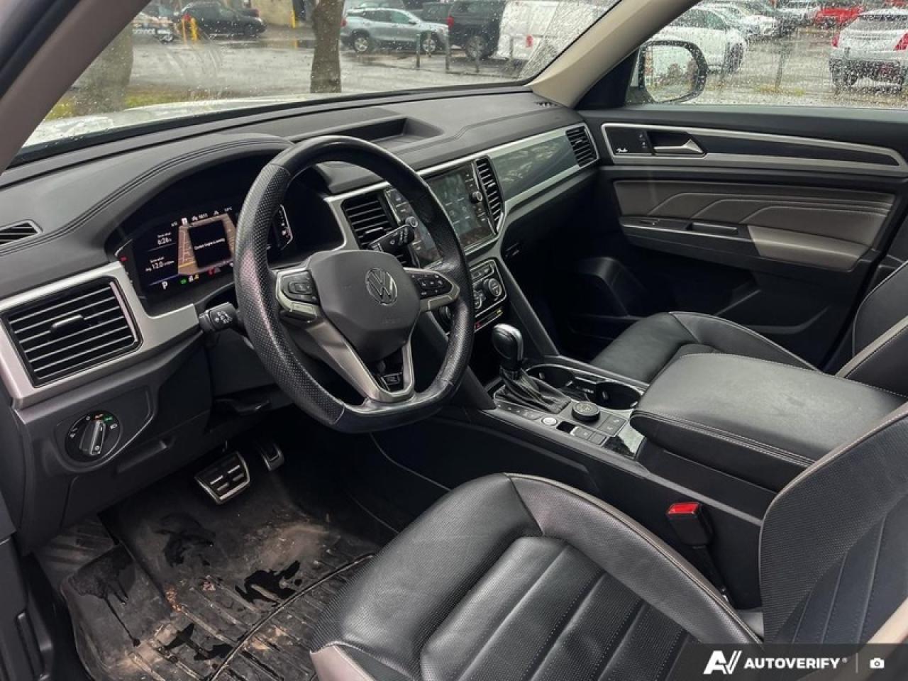 2022 Volkswagen Atlas Execline 3.6 FSI  ATLAS EXEC LINE, AWD, SUNROOF, LEATHER Photo