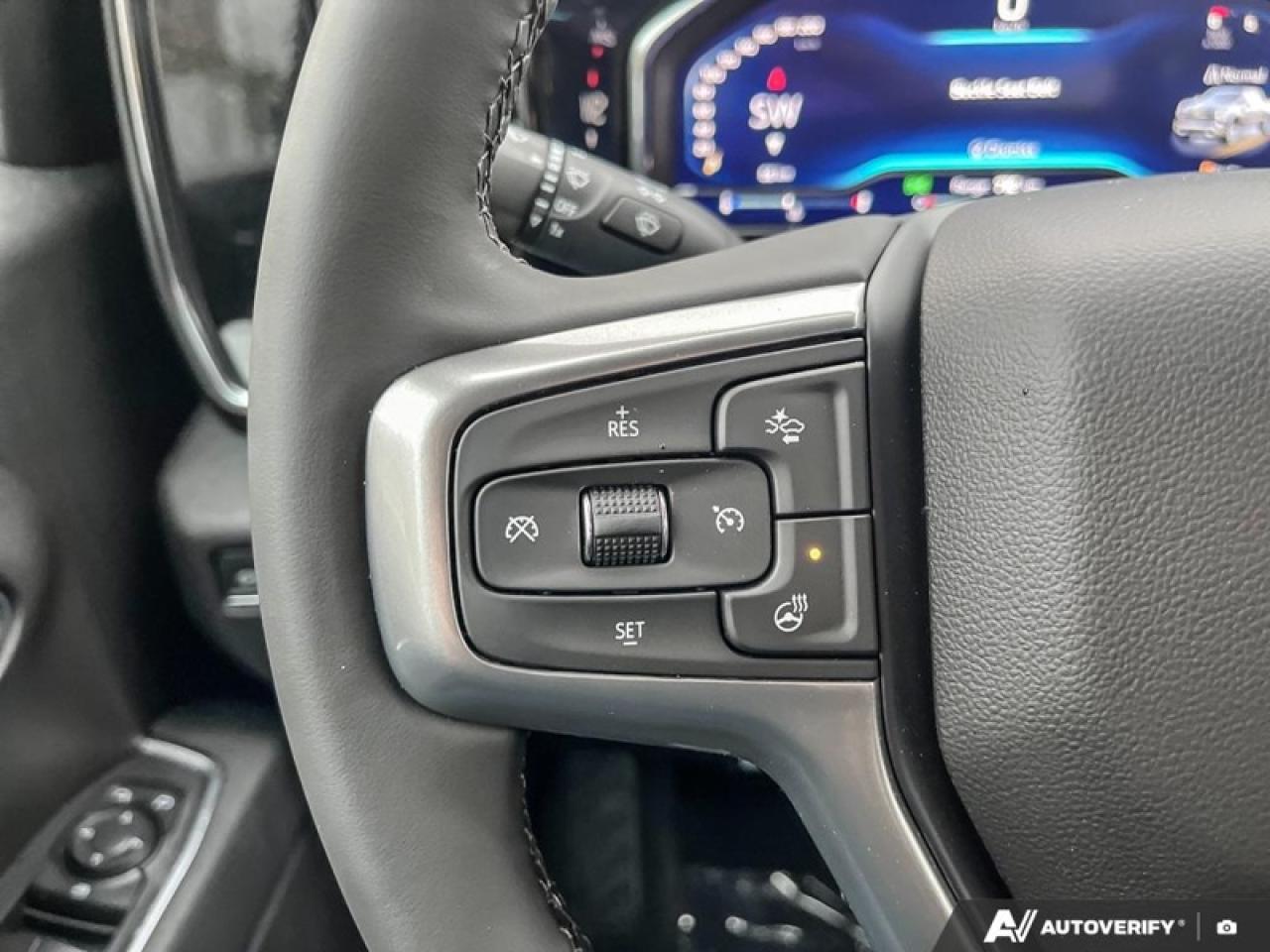 2025 Chevrolet Silverado 1500 RST  RST, CREW, DARK APPEARANCE PKG, 5.3 V8 Photo