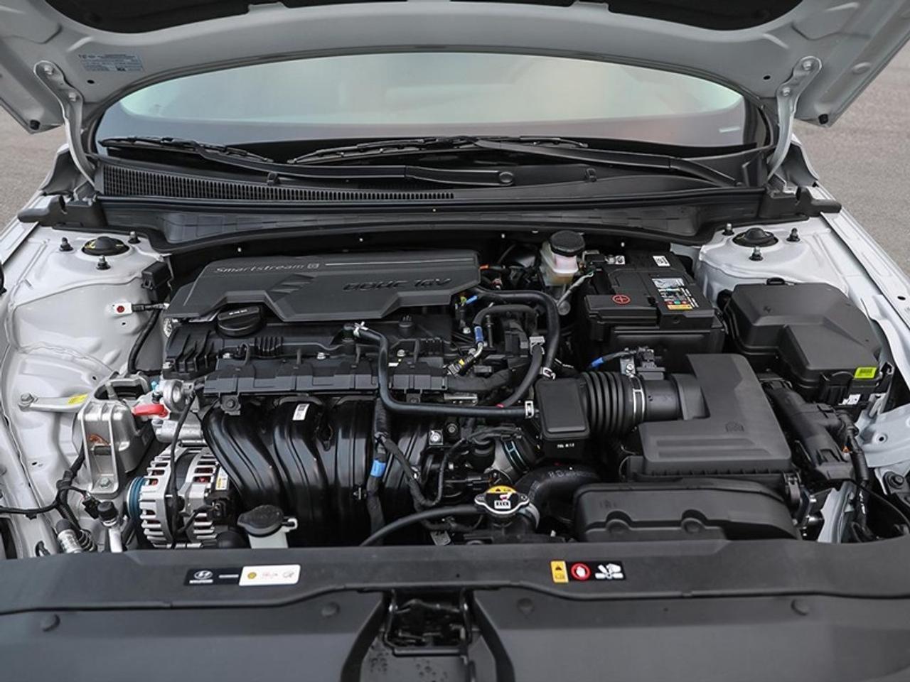 2026 Hyundai Elantra Preferred w/Tech Pkg  - Sunroof - $104.12 /Wk Photo
