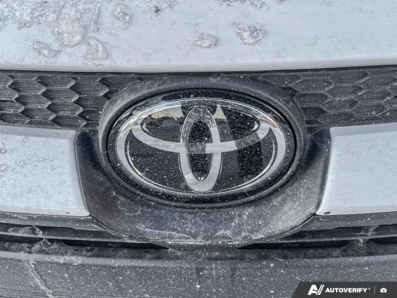 2024 Toyota Corolla LE  LE, AUTO, REAR CAMERA, CARPLAY, REMOTE START Photo