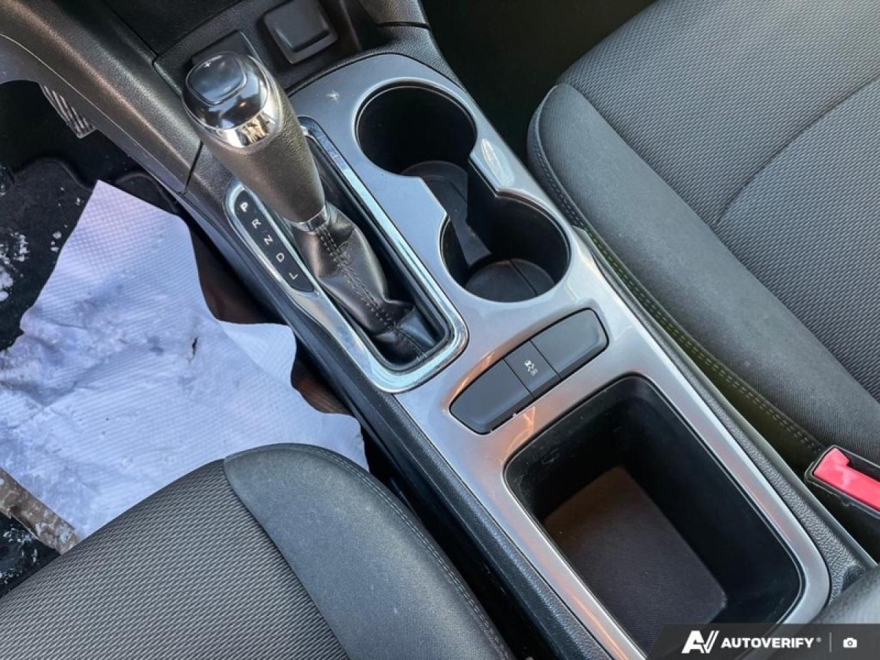 2017 Chevrolet Cruze LT RS  RS, HATCH, AUTO, REAR VISION Photo