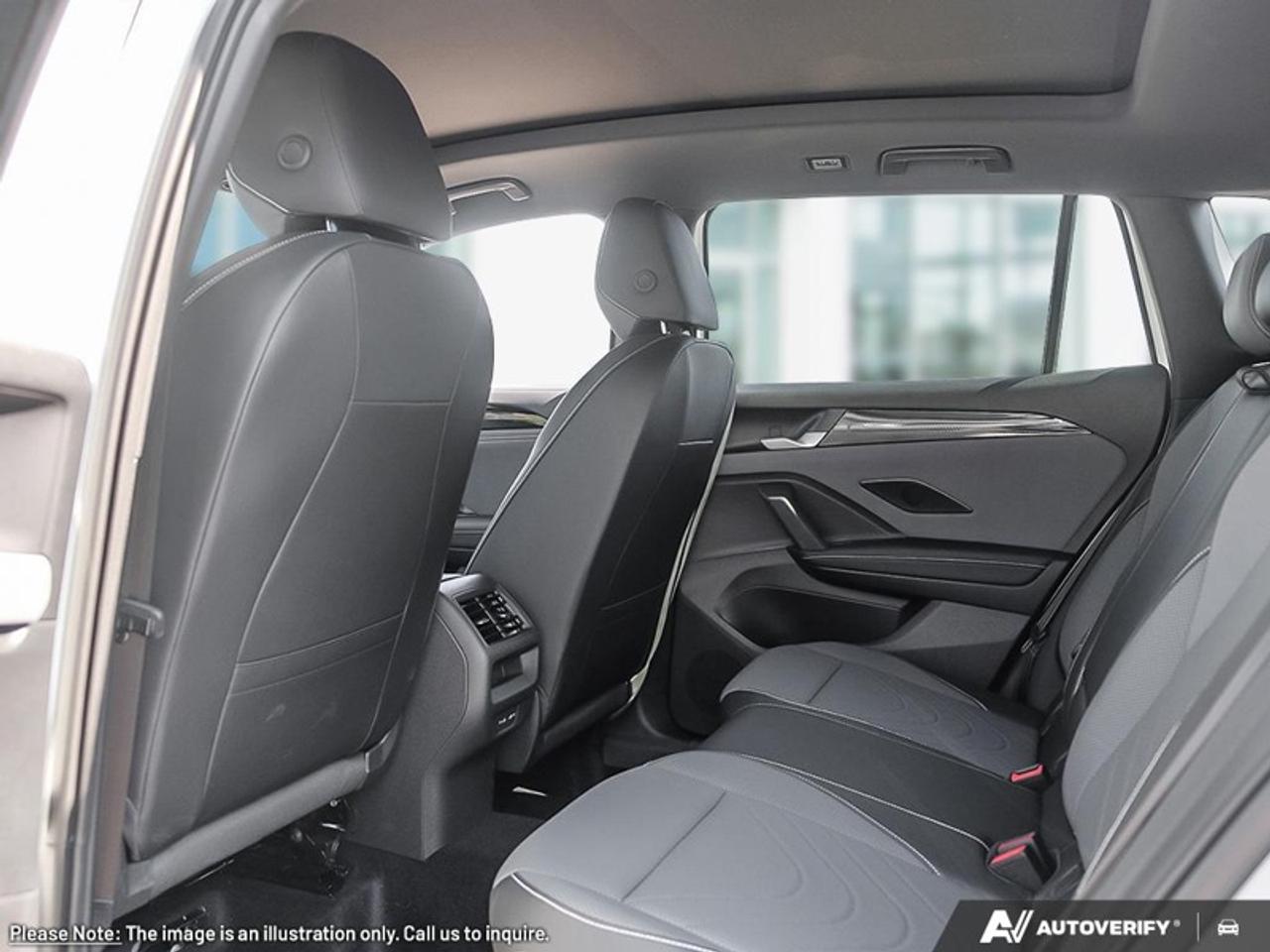 2026 Volkswagen Tiguan Comfortline R-Line Black Edition Photo