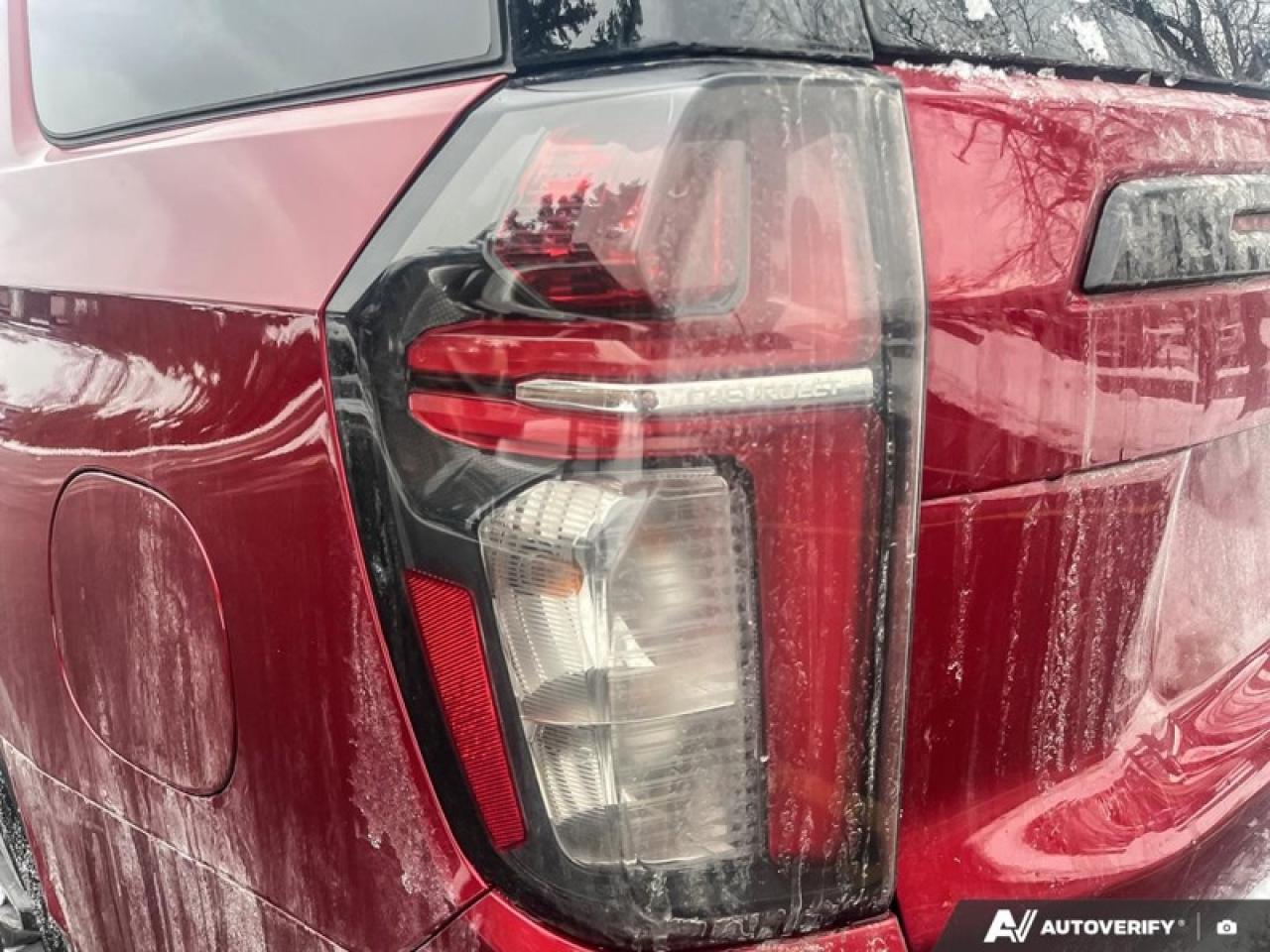 2023 Chevrolet Tahoe Z71  TAHOE, Z71, SUNROOF, LUXURY PKG, MINT Photo