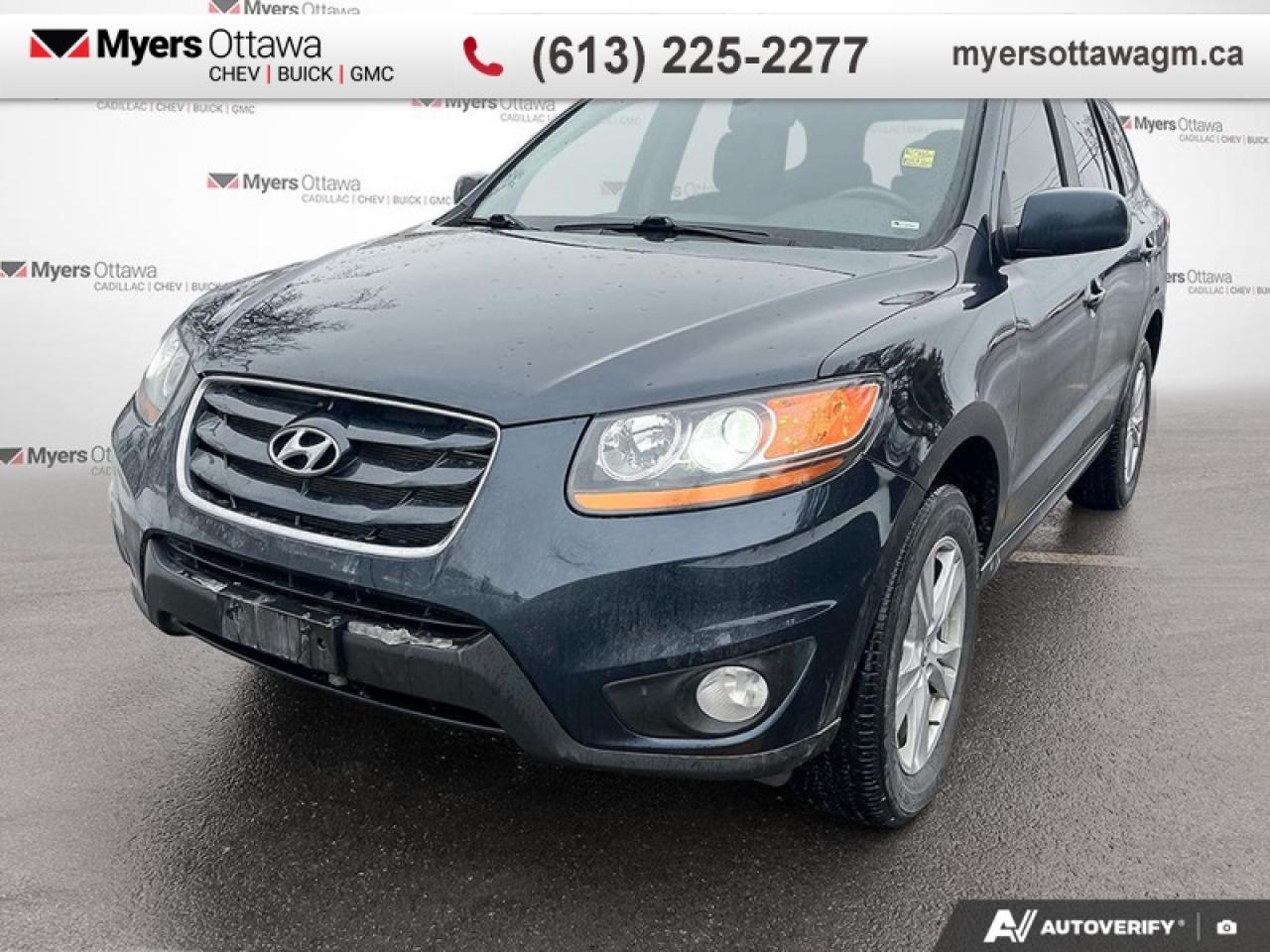 2011 Hyundai Santa Fe GL Premium  GL, AWD, REAR CAMERA, KEYLESS Photo0