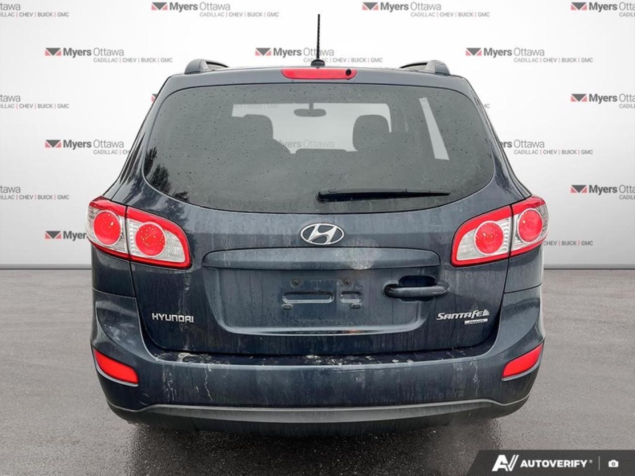 2011 Hyundai Santa Fe GL Premium  GL, AWD, REAR CAMERA, KEYLESS Photo