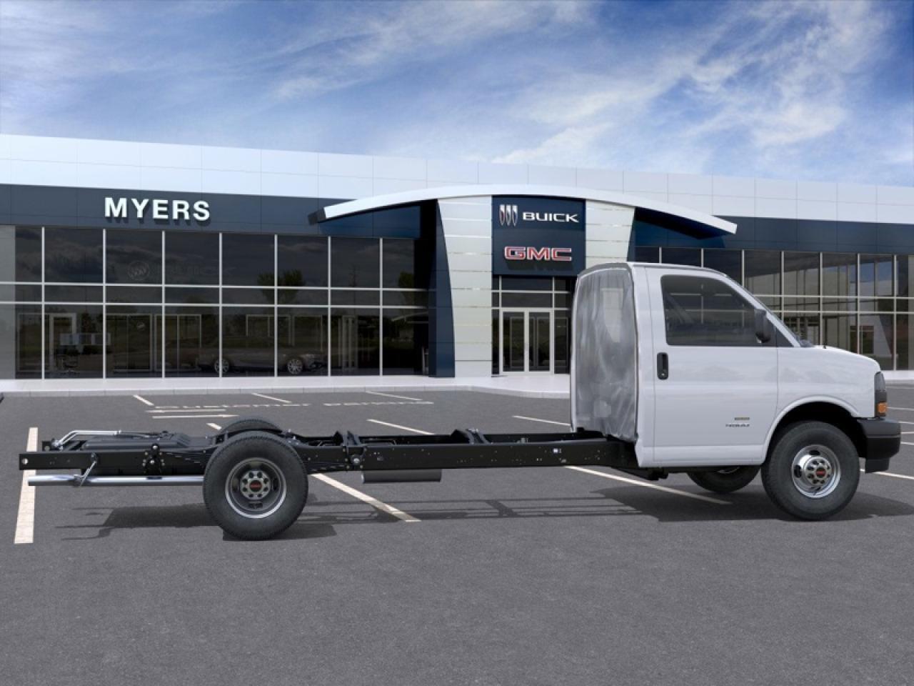 2025 GMC Savana Commercial Cutaway 177  SAVANA CUTAWAY 177" W/B 6.6 GAS 16" CUBE Photo4