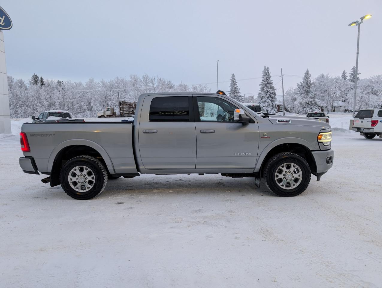 2022 RAM 2500 Laramie Photo4