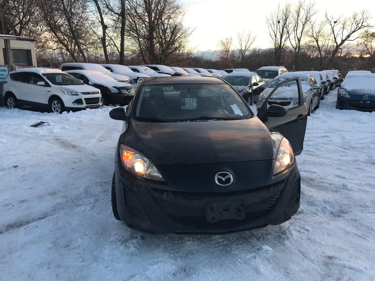 Used 2011 Mazda MAZDA3 GX for sale in Oshawa, ON