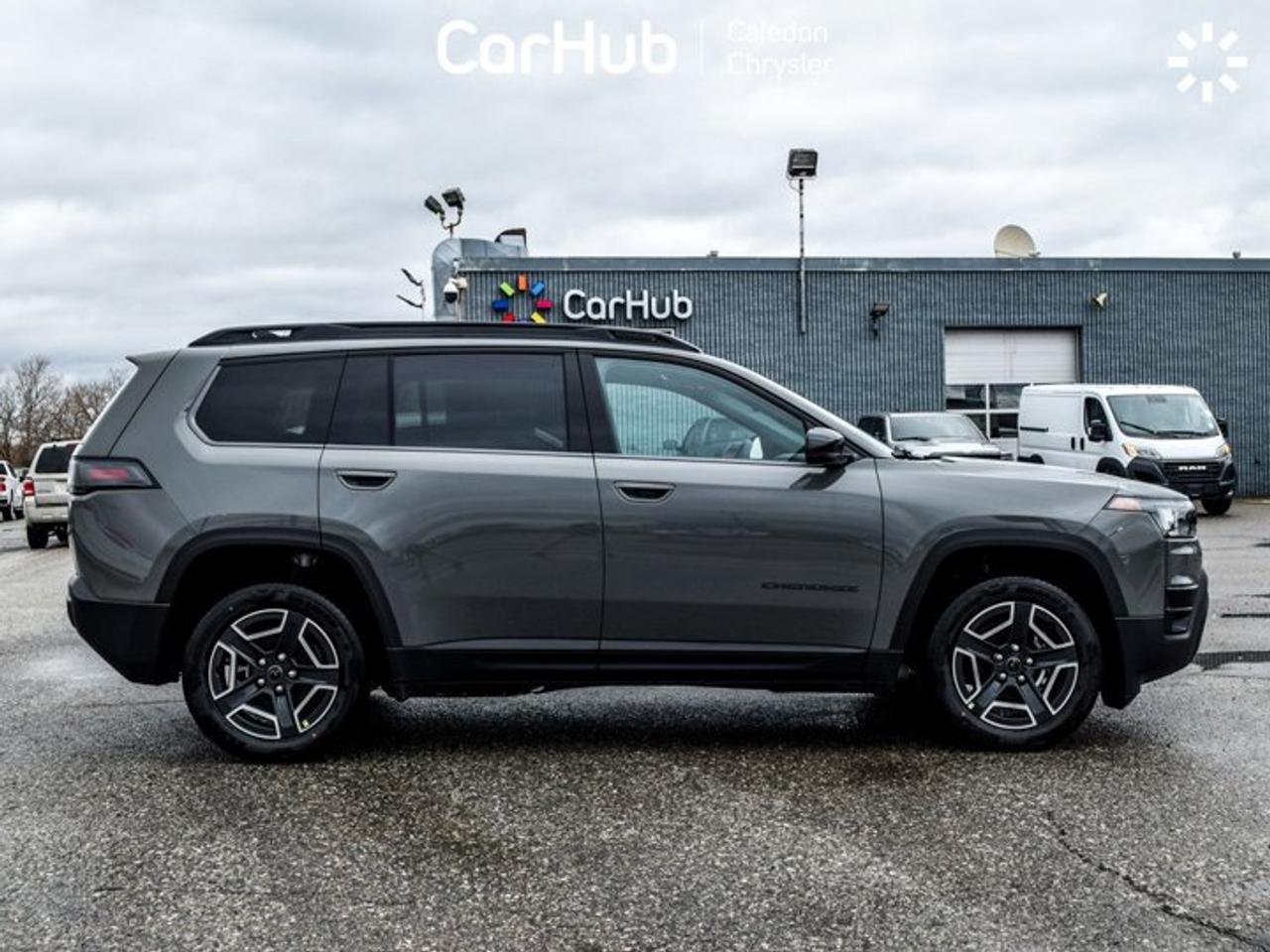 2026 Jeep Cherokee Limited 12.3" Display Pano Sunroof Blind Spot Heated front Seats Alloy Photo