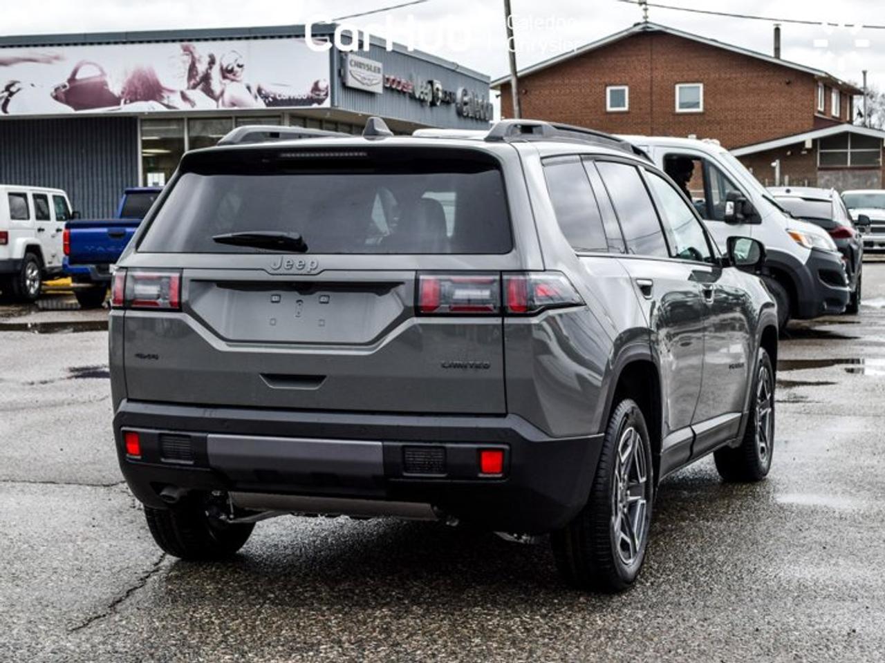 2026 Jeep Cherokee Limited 12.3" Display Pano Sunroof Blind Spot Heated front Seats Alloy Photo