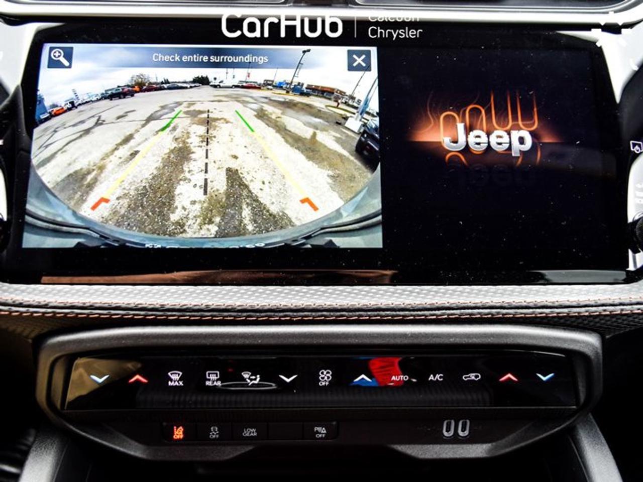 2026 Jeep Cherokee Limited 12.3" Display Pano Sunroof Blind Spot Heated front Seats Alloy Photo