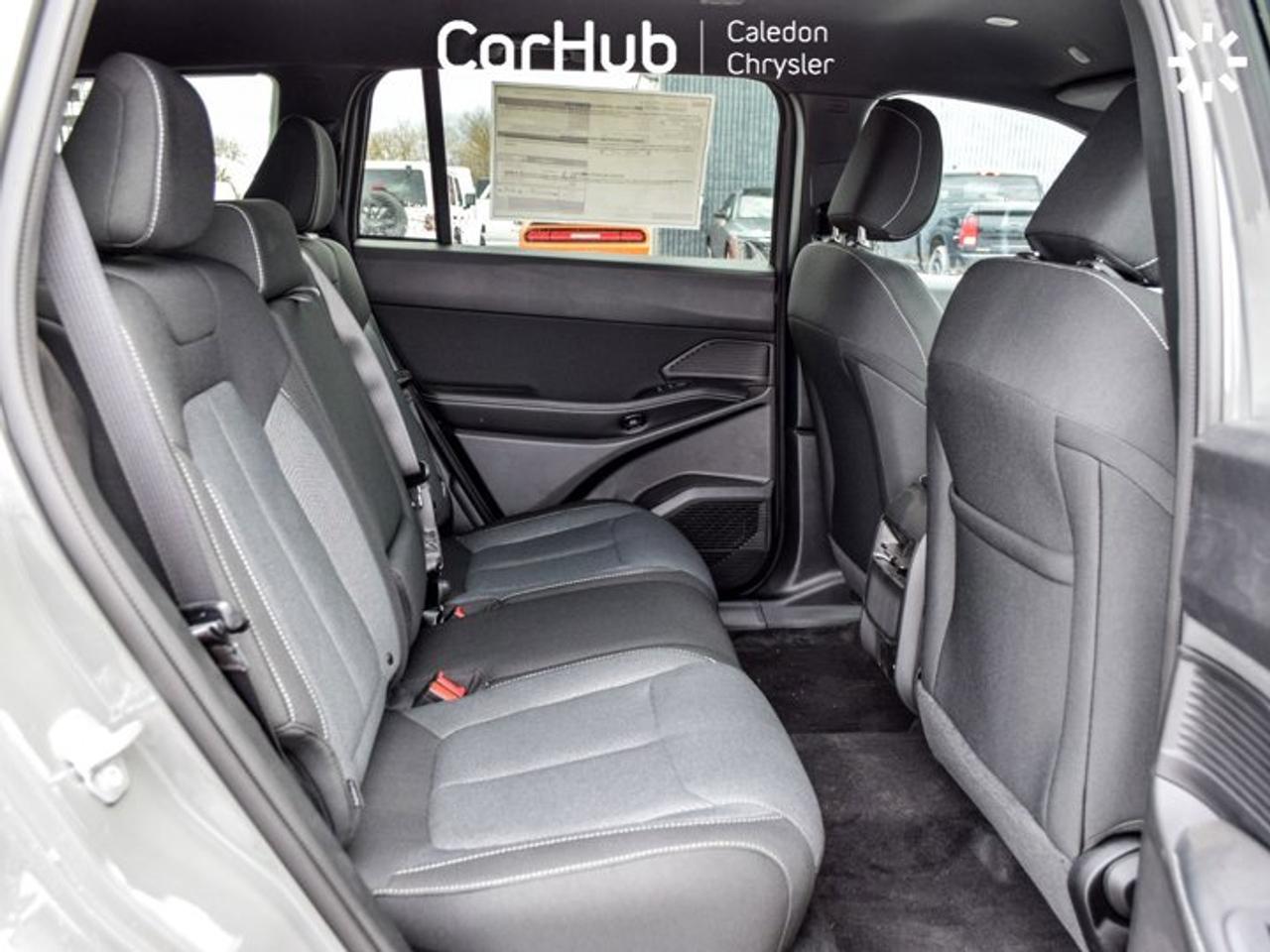 2026 Jeep Cherokee Laredo 4x4 12.3"Display Blind Spot Remote Start Lane Assist Photo