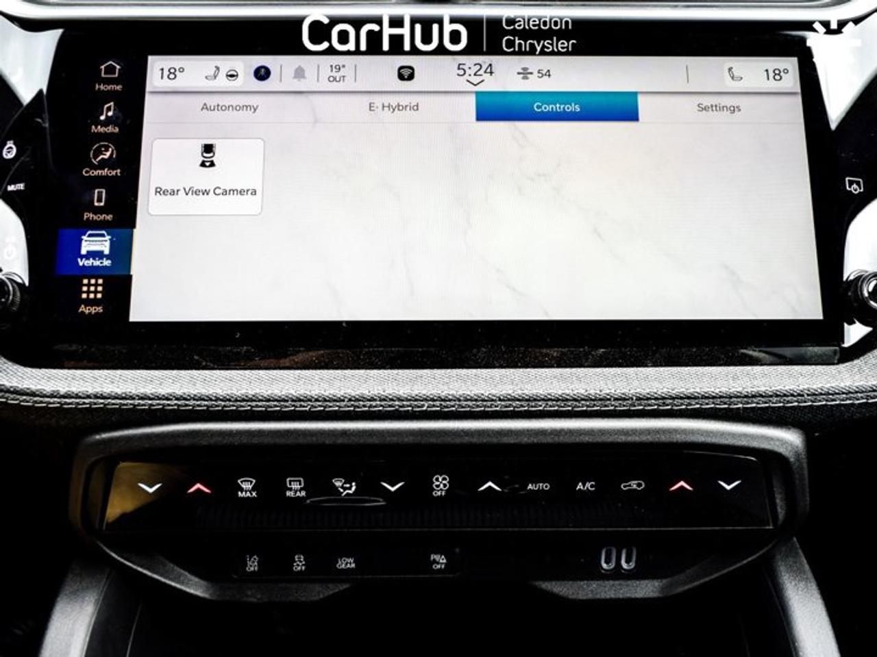 2026 Jeep Cherokee Laredo 4x4 12.3"Display Blind Spot Remote Start Lane Assist Photo