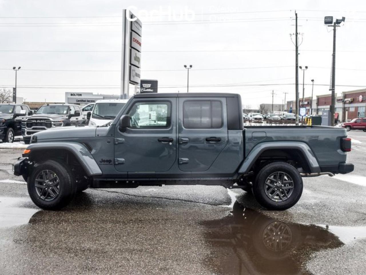 2026 Jeep Gladiator Sport S 4x4 Freedom Top Safety Group 12.3"Display Remote Start Photo