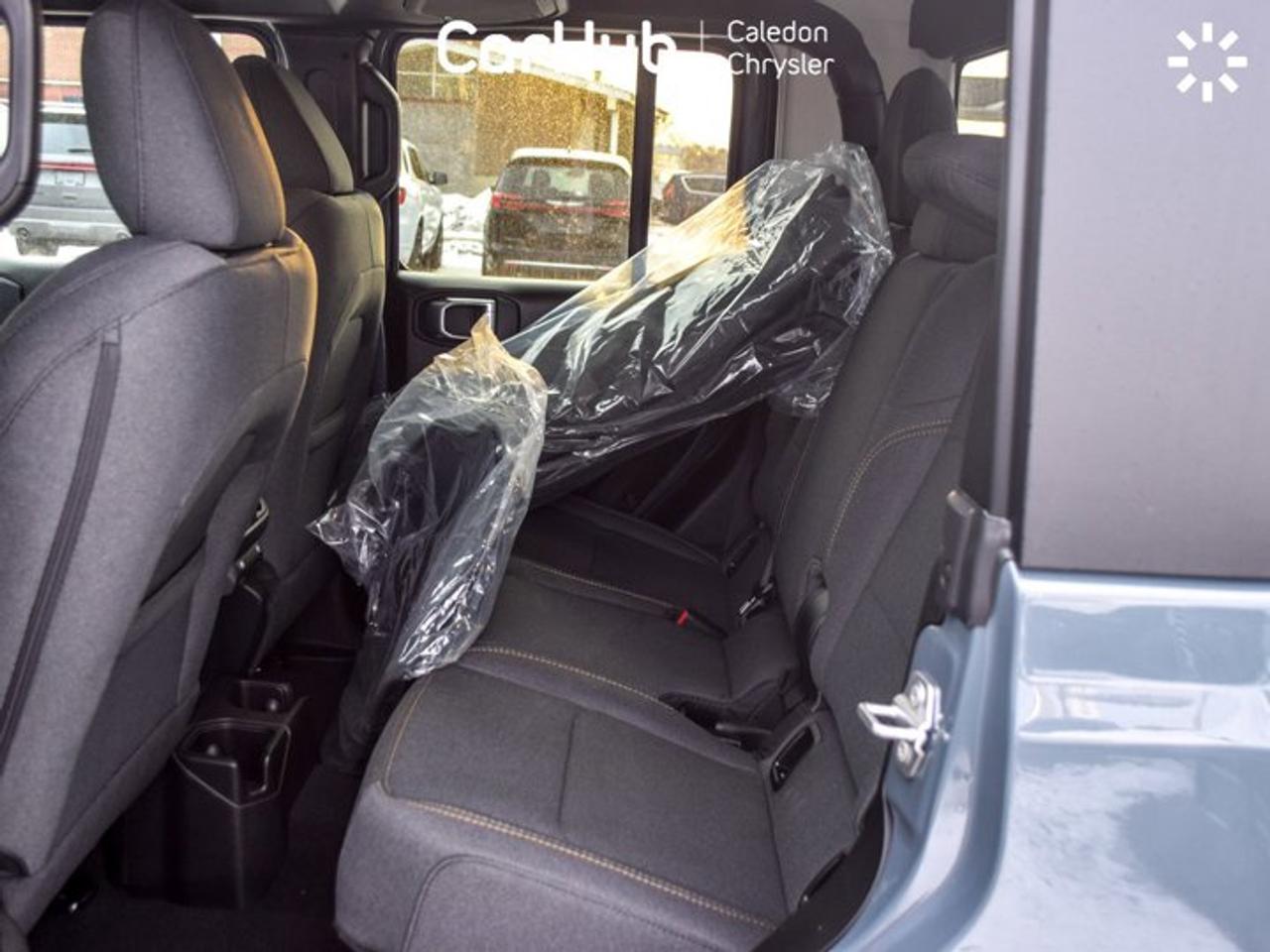 2026 Jeep Gladiator Sport S 4x4 Freedom Top Safety Group 12.3"Display Remote Start Photo