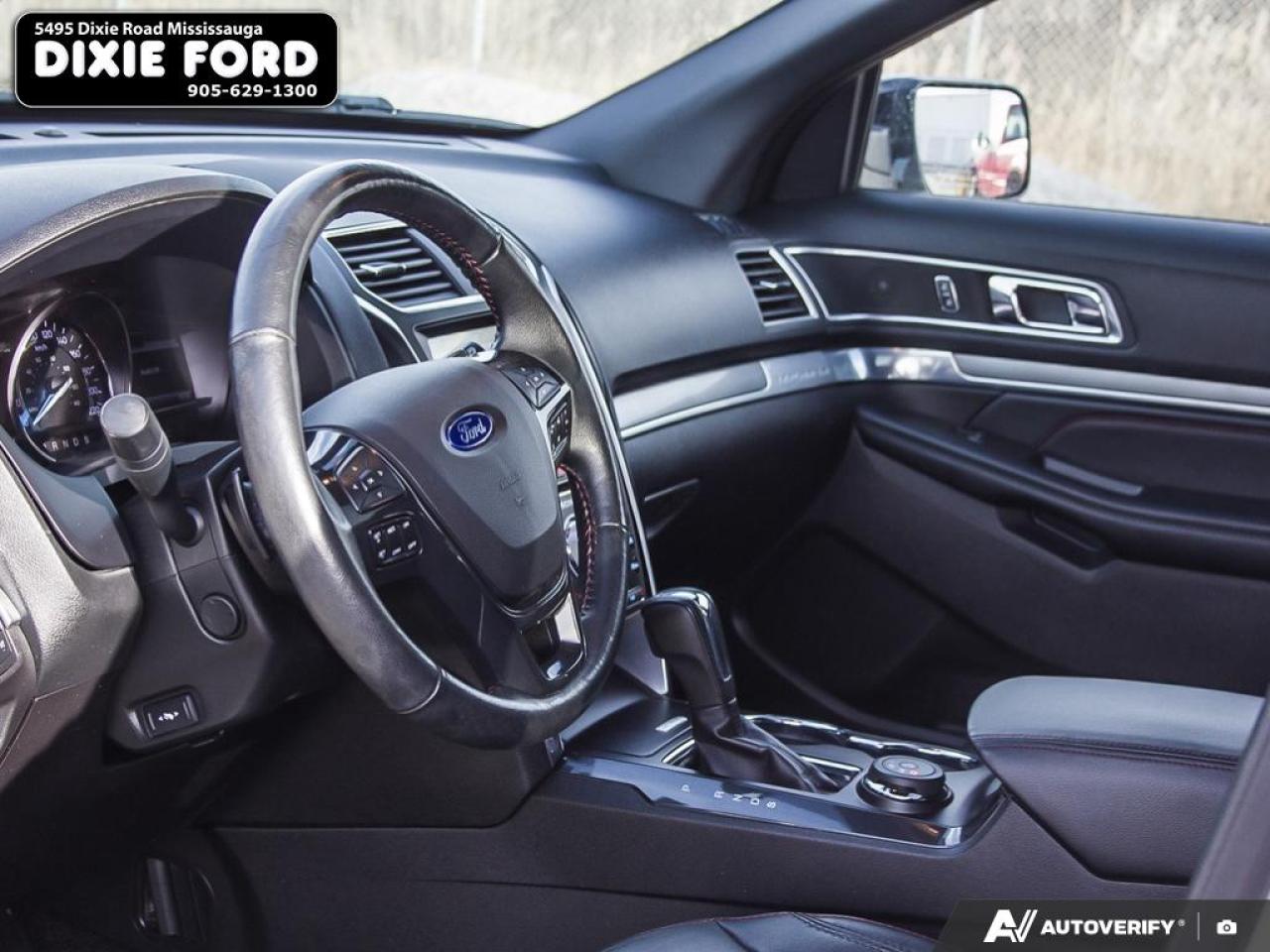 2017 Ford Explorer SPORT Photo