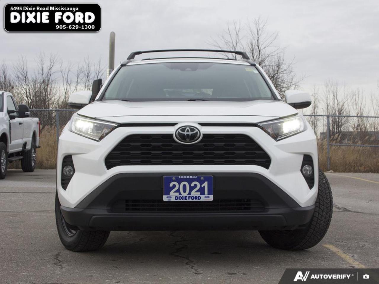 2021 Toyota RAV4 XLE Photo
