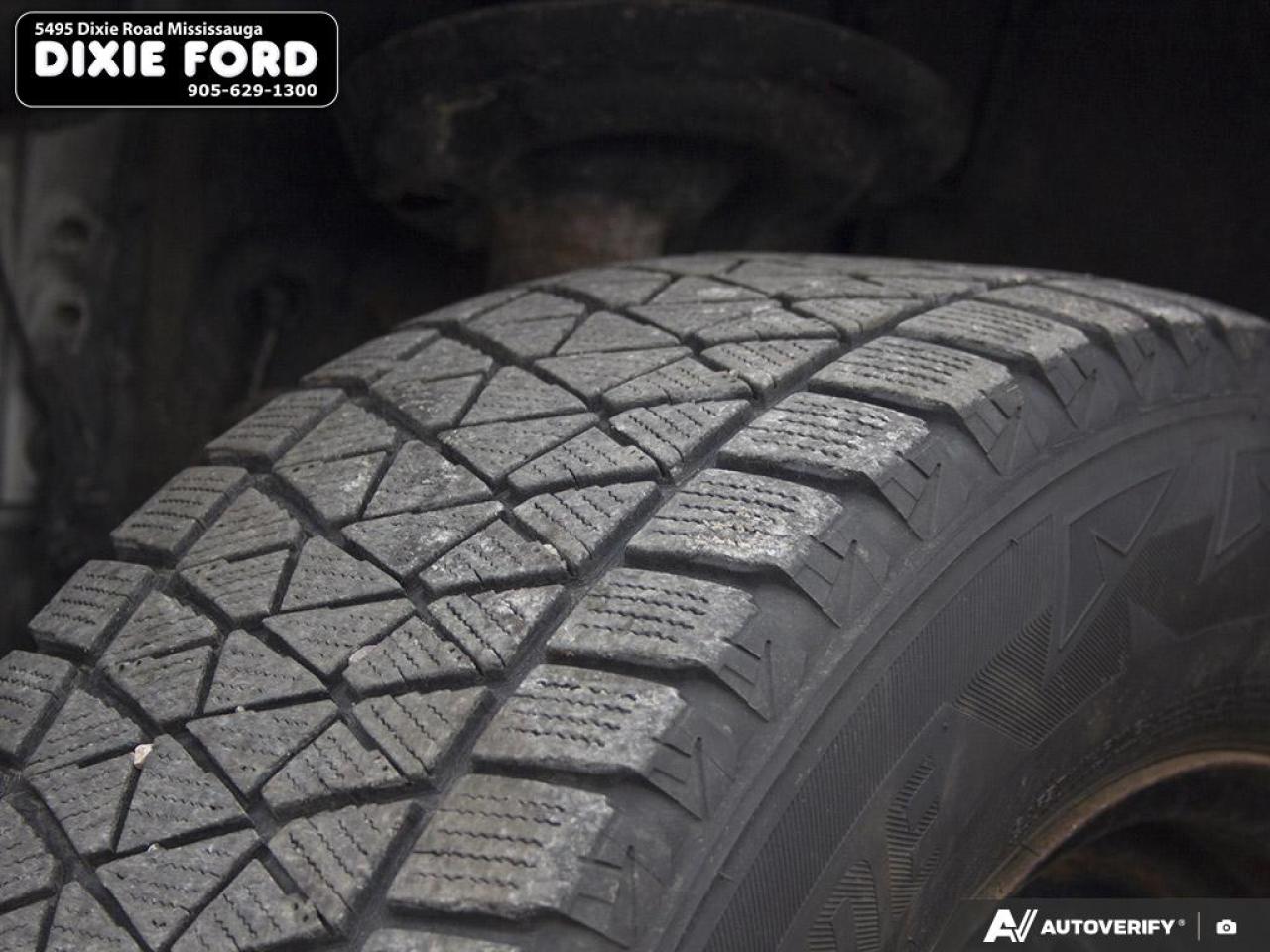 2021 Toyota RAV4 XLE Photo