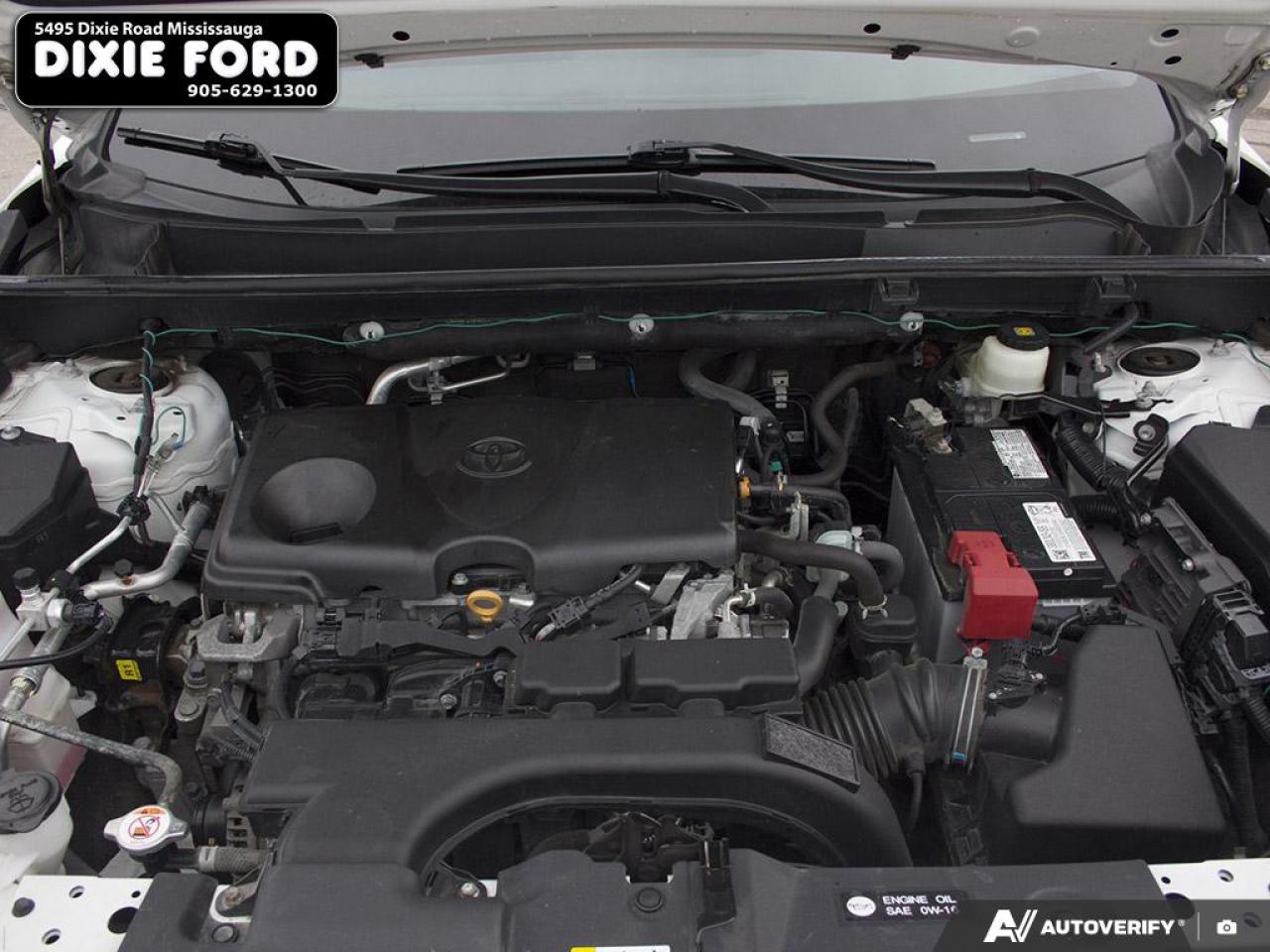 2021 Toyota RAV4 XLE Photo