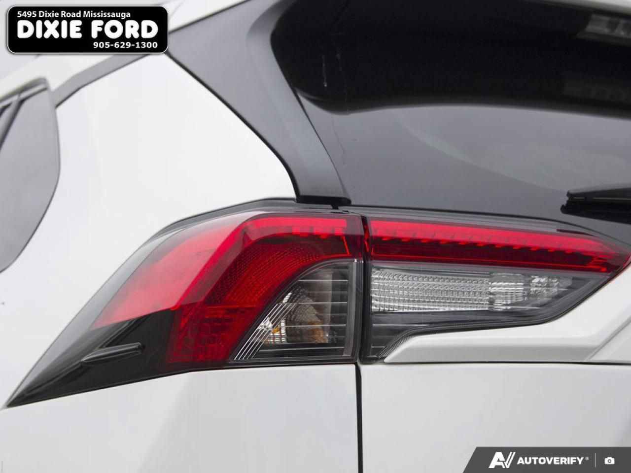 2021 Toyota RAV4 XLE Photo