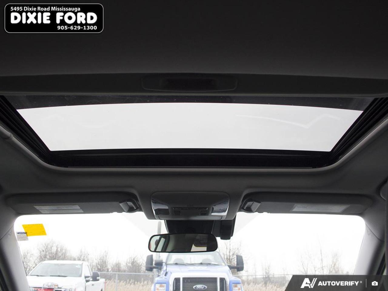 2021 Toyota RAV4 XLE Photo