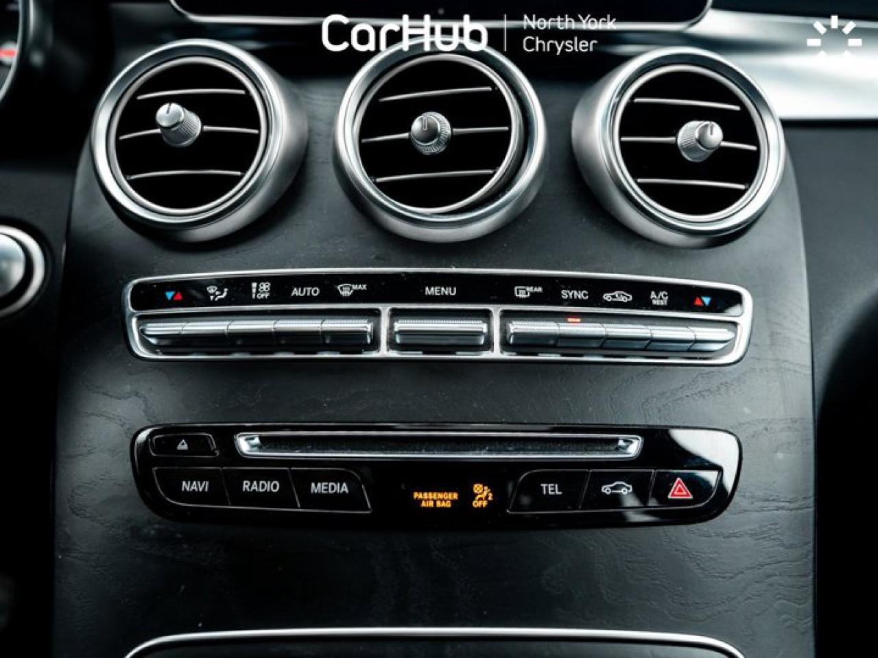 2019 Mercedes-Benz GLC 300 Photo