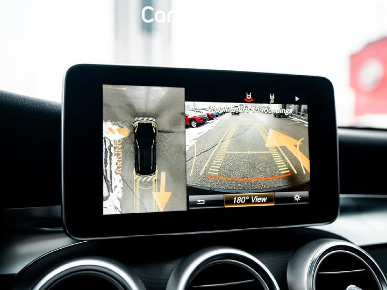 2019 Mercedes-Benz GLC 300 Photo