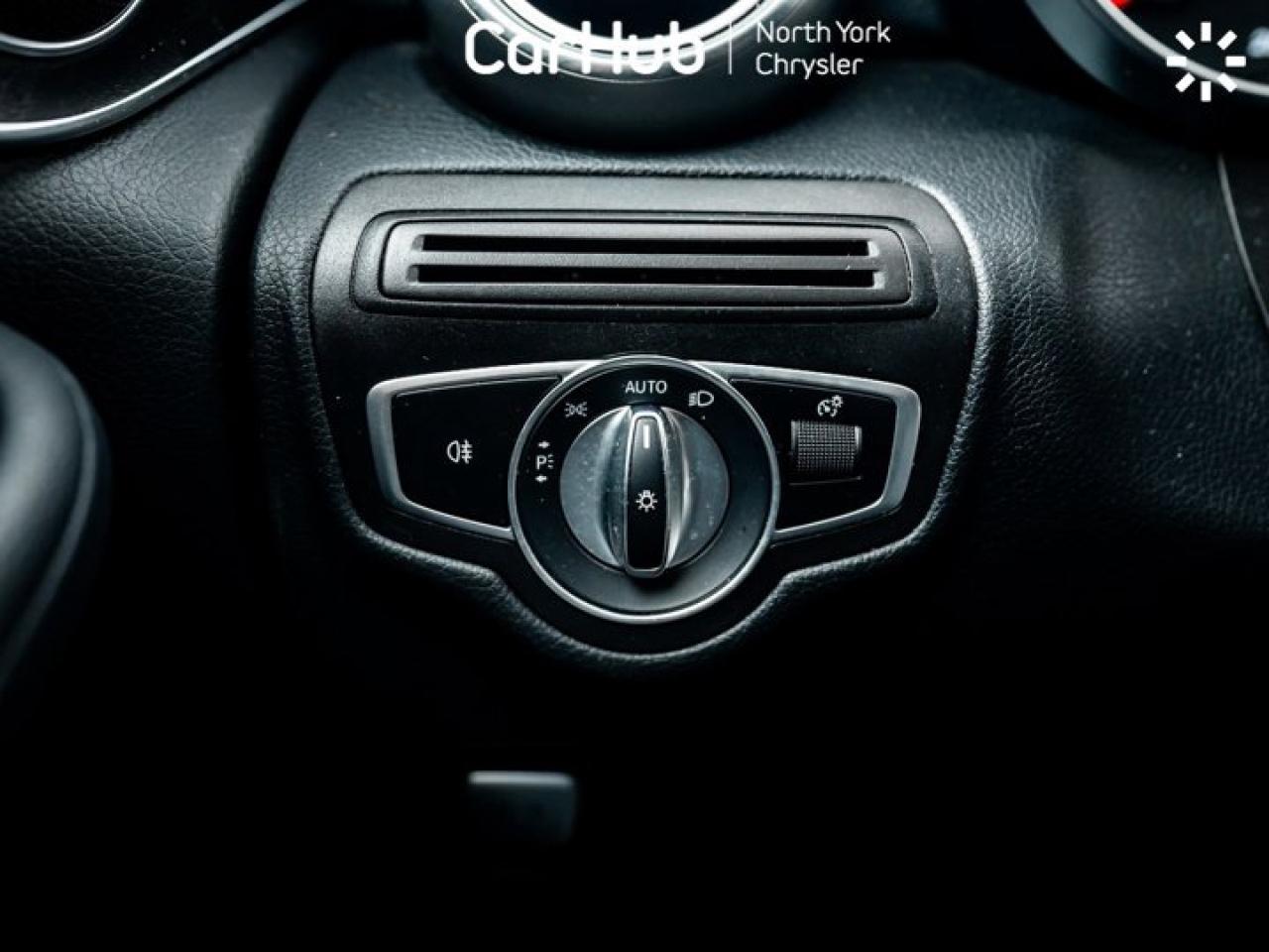 2019 Mercedes-Benz GLC GLC 300 Photo