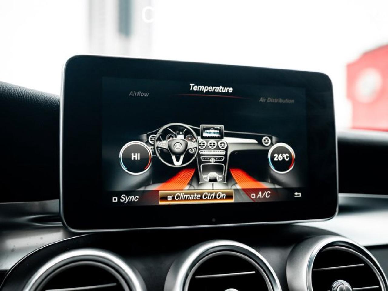 2019 Mercedes-Benz GLC GLC 300 Photo