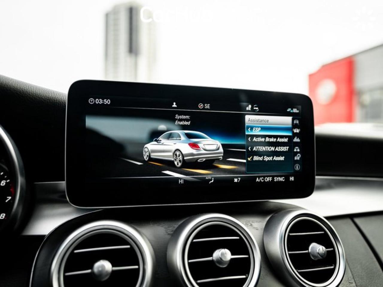 2019 Mercedes-Benz C-Class C 300 Sunroof AMG Package Navi Blind Spot Assist Photo