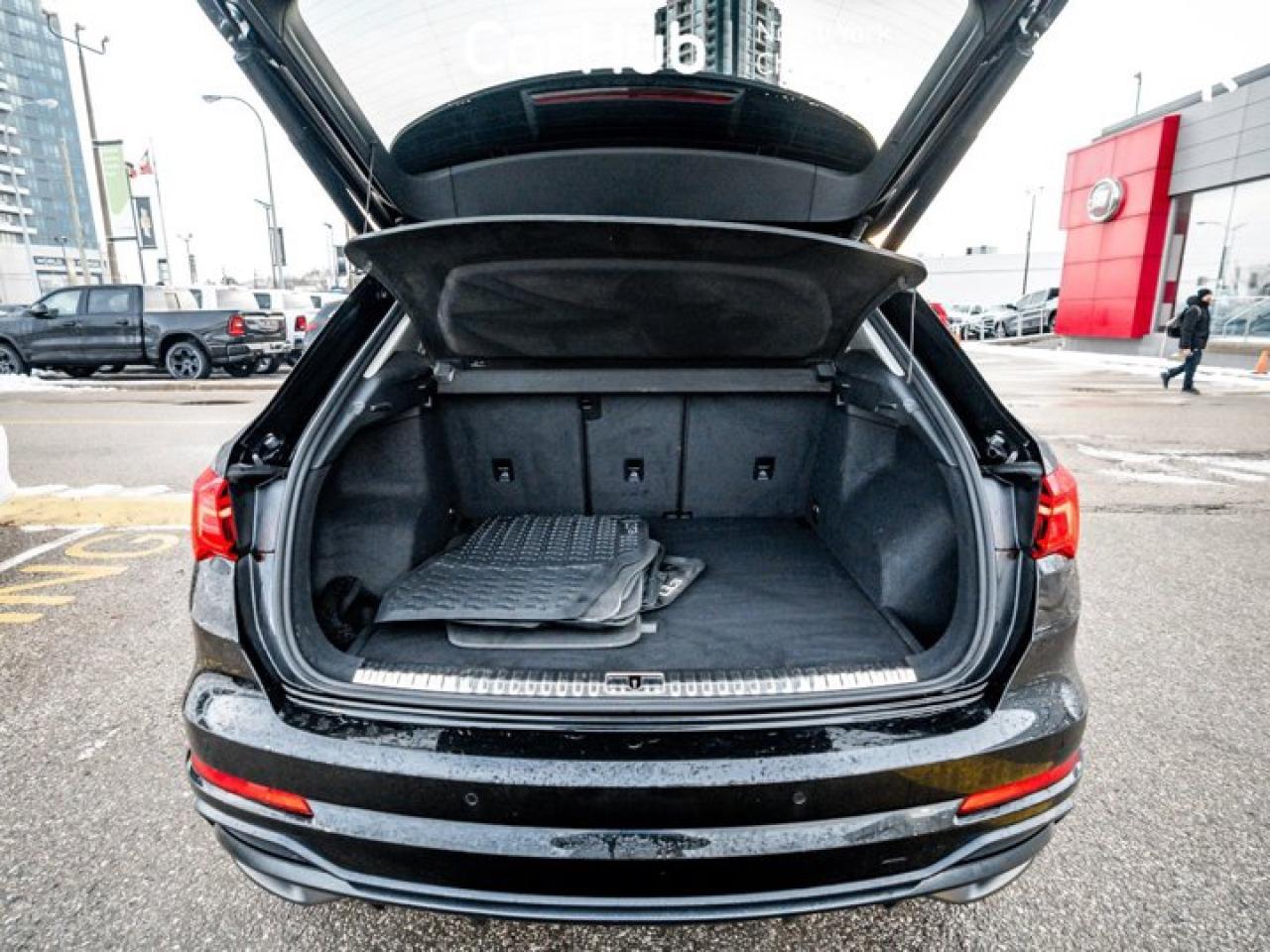 2022 Audi Q3 Progressiv Photo