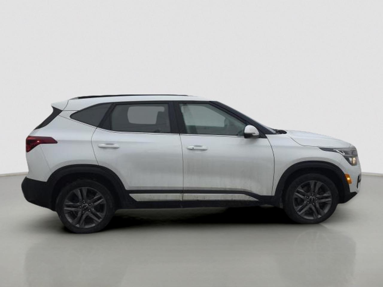 2023 Kia Seltos EX AWD Photo