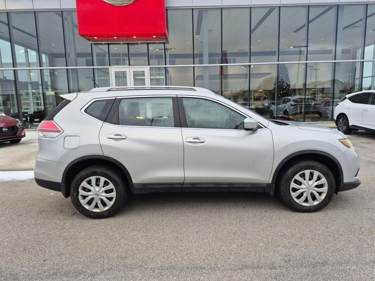 2015 Nissan Rogue S AWD AS-IS Photo19