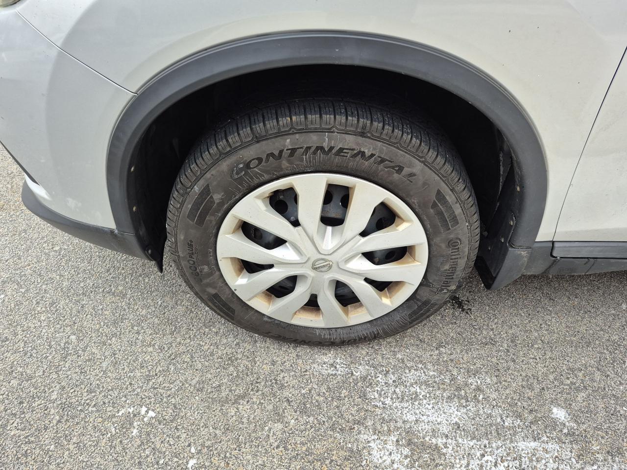 2015 Nissan Rogue S AWD AS-IS Photo13