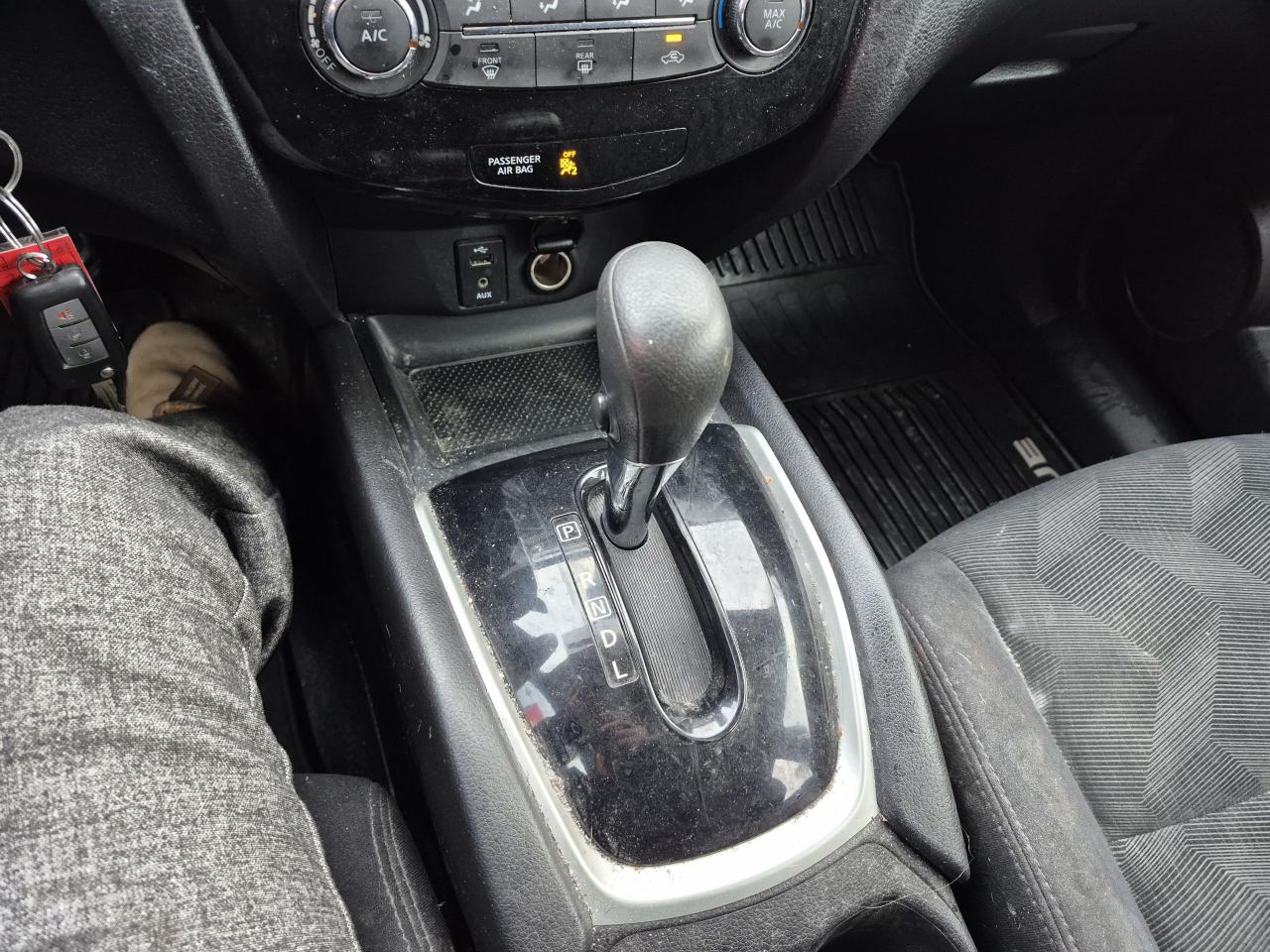 2015 Nissan Rogue S AWD AS-IS Photo23