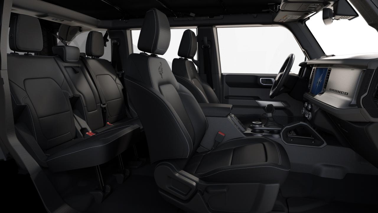 2025 Ford Bronco  Photo5