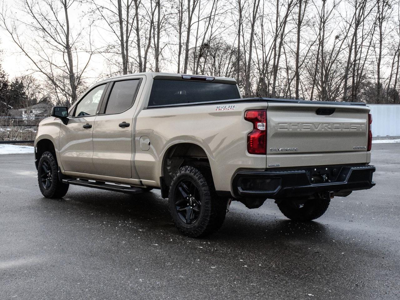 2023 Chevrolet Silverado 1500 Crew Cab Standard Box 4-Wheel Drive Custom Trail Boss Photo