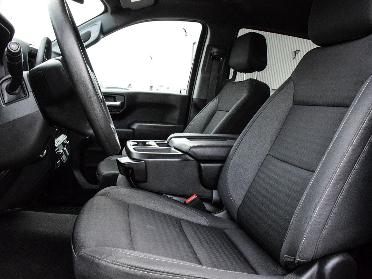 2023 Chevrolet Silverado 1500 Crew Cab Standard Box 4-Wheel Drive Custom Trail Boss Photo