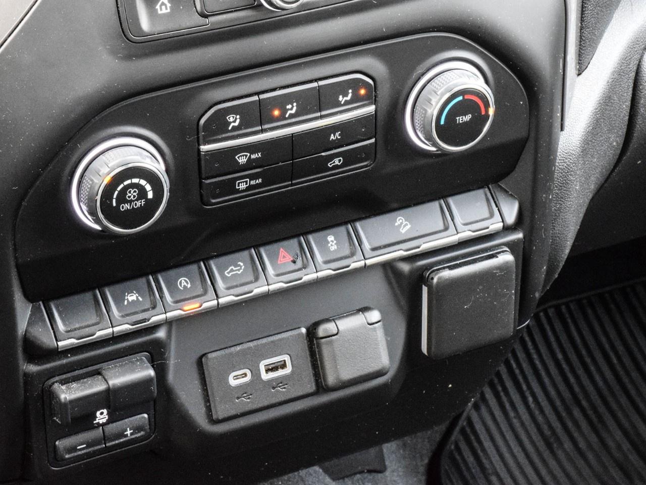 2023 Chevrolet Silverado 1500 Crew Cab Standard Box 4-Wheel Drive Custom Trail Boss Photo