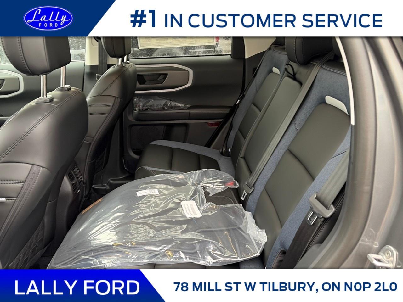 2025 Ford Bronco Sport Outer Banks 4x4 Photo