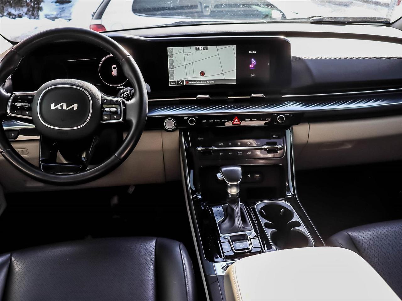 2022 Kia Carnival SX Photo