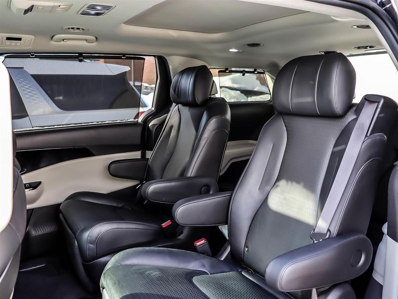 2022 Kia Carnival SX Photo