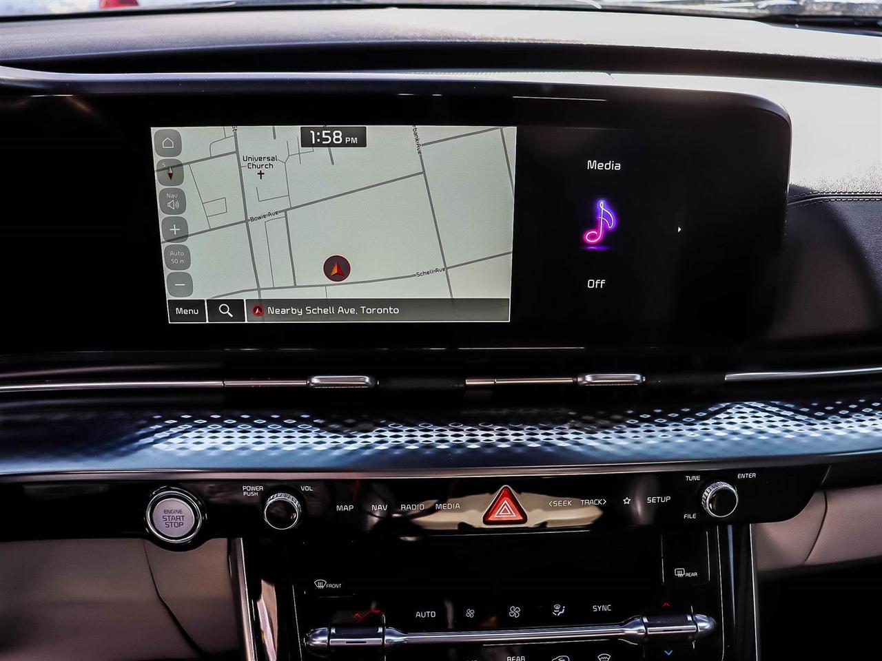 2022 Kia Carnival SX Photo