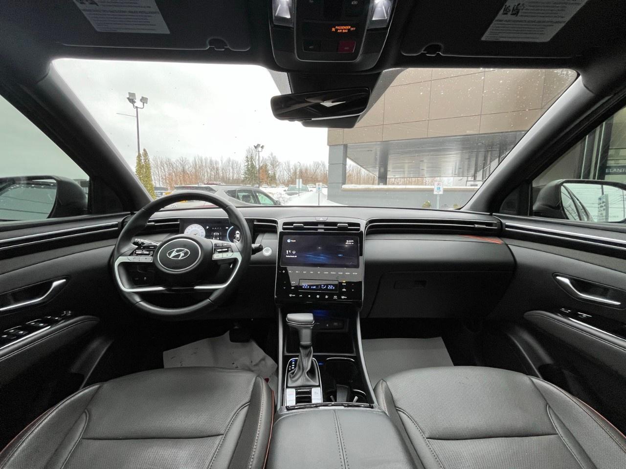 2022 Hyundai Santa Cruz Ultimate AWD w/Colour Pkg Photo