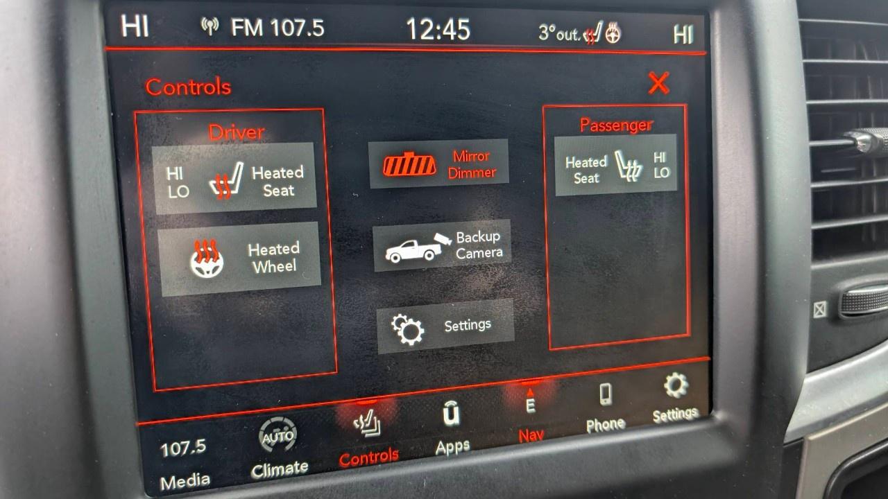 2020 RAM 1500 Classic WARLOCK 4X4 CREW CAB 5'7" BOX Photo