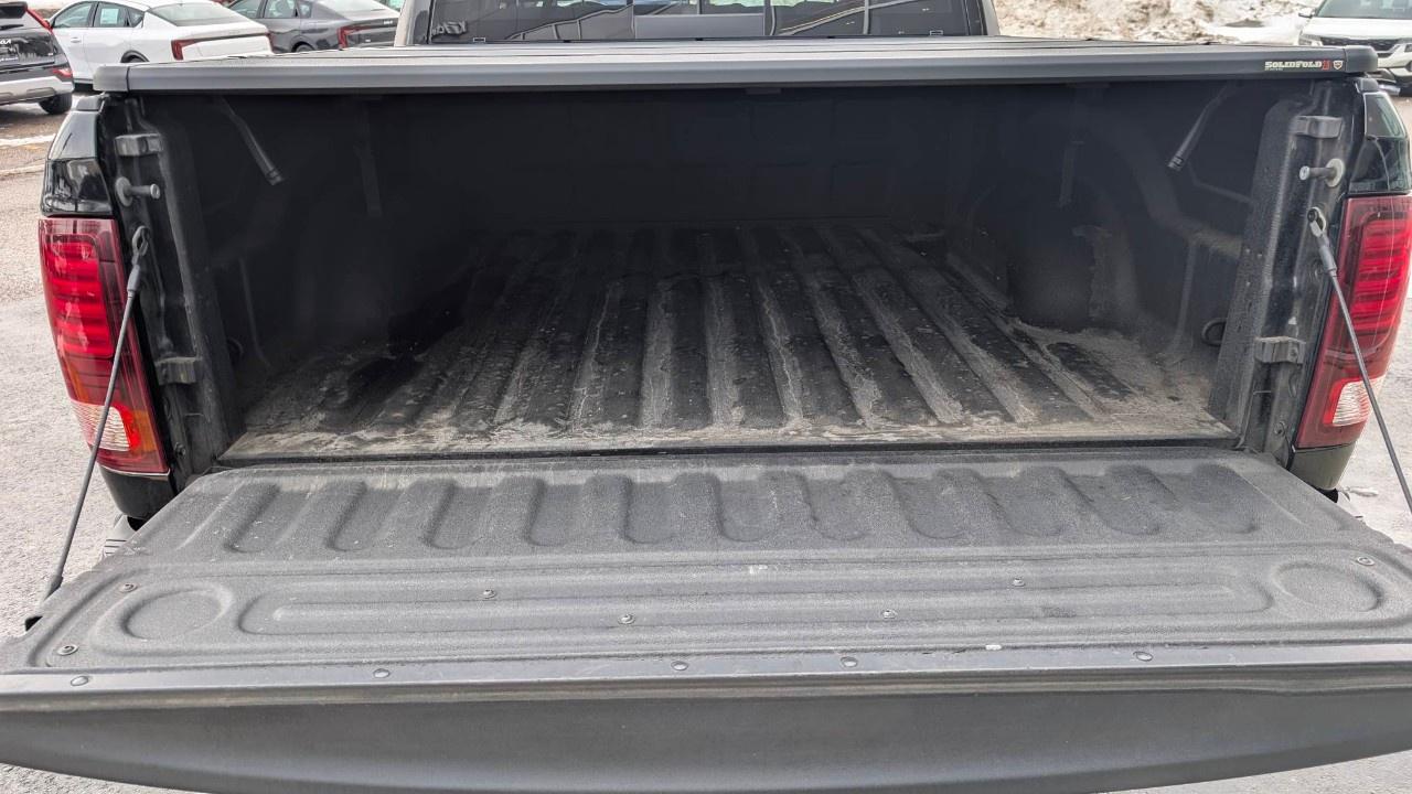 2020 RAM 1500 Classic WARLOCK 4X4 CREW CAB 5'7" BOX Photo