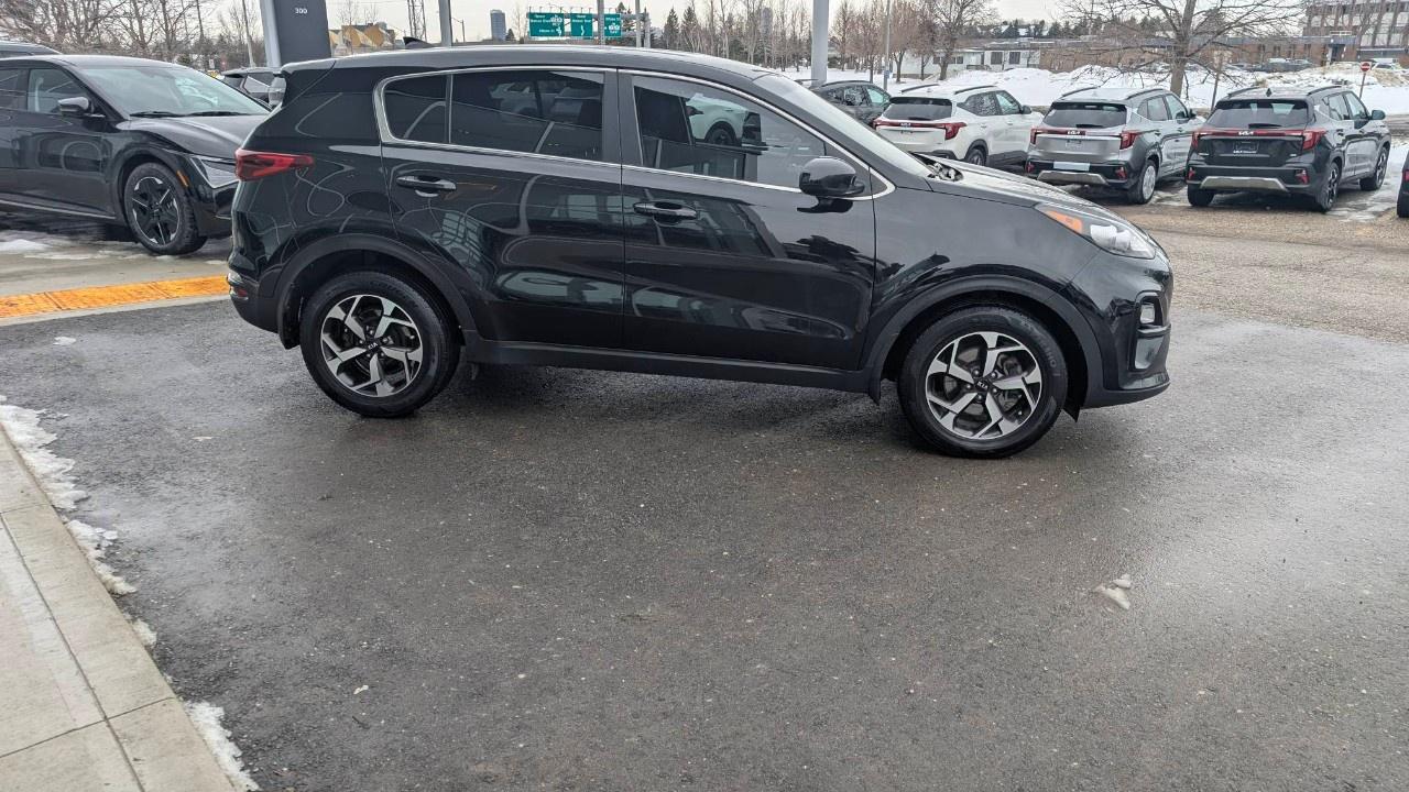 2020 Kia Sportage LX FWD Photo3