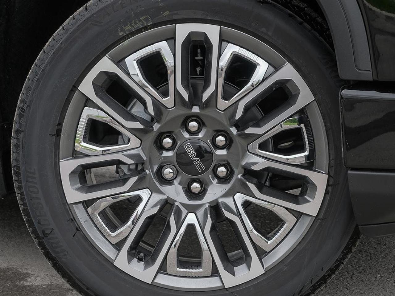 2026 GMC Sierra 1500 Crew Cab Short Box 4-Wheel Drive Denali Ultimate Photo